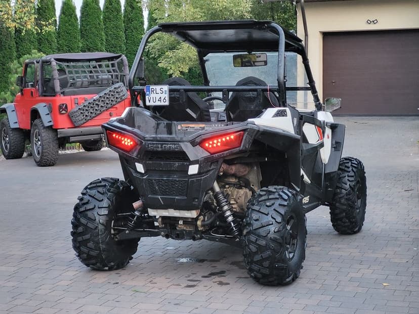 POLARIS RZR 900S Zarejestrowany 2019 FV23