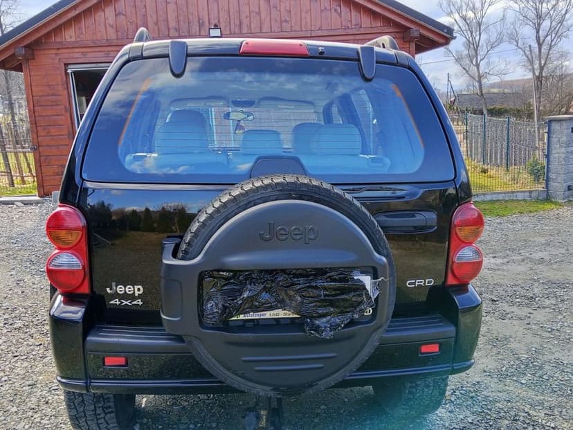 Jeep KJ 2.8 CRD 150KM 2003 r.