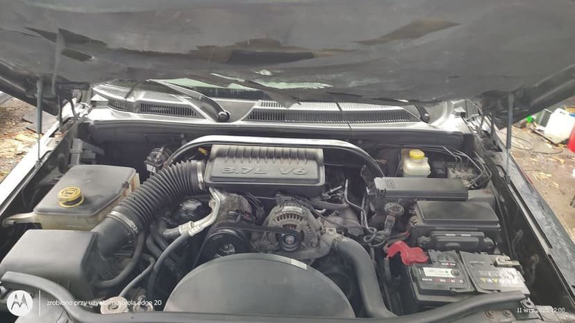 Sprzedam Jeepa Commandera 65 Overland  3.7 czysta benzyna VAT 23%