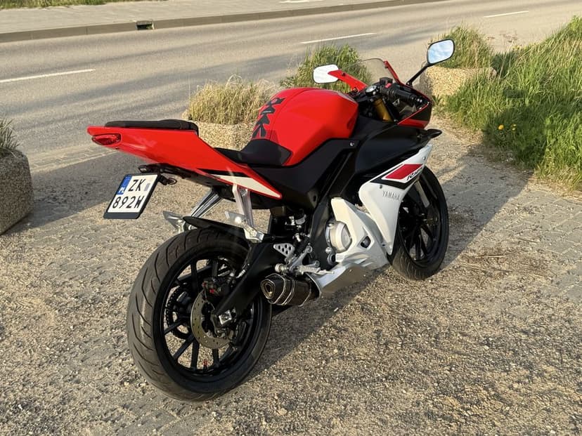 YAMAHA YZF-R125 / 2015 / LIFT / ABS / Świetny Stan! / DOINWESTOWANA!