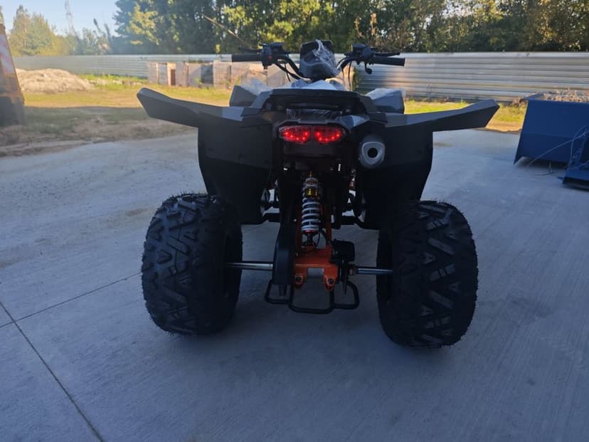 Nowoczesny Quad 150 cm³ – Nowy, 2025 r.