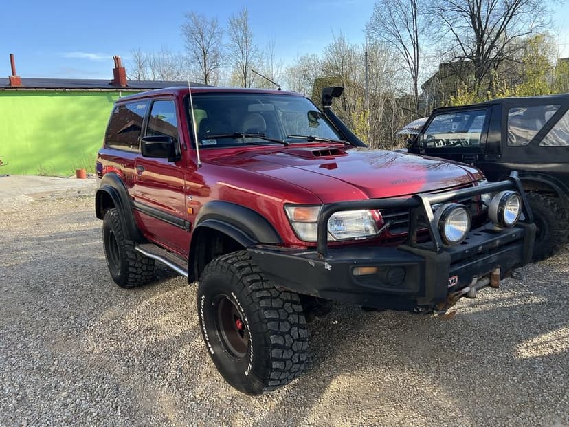 Nissan Patrol Y61 2.8 TD