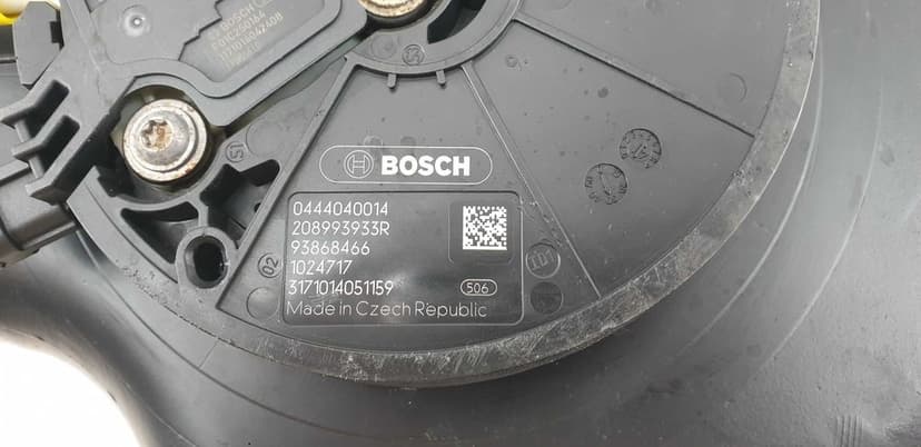 zbiornik pompa adblue nissan navara mp300 2.3 DCI 204114KJ0A