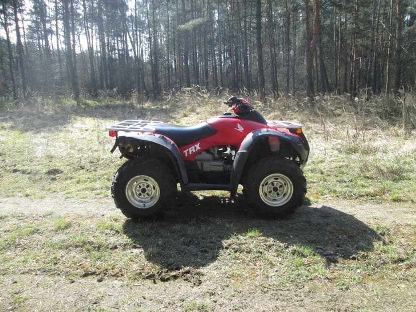 Quad ATV Honda Rincon TRX 680 4x4 klad 4WD