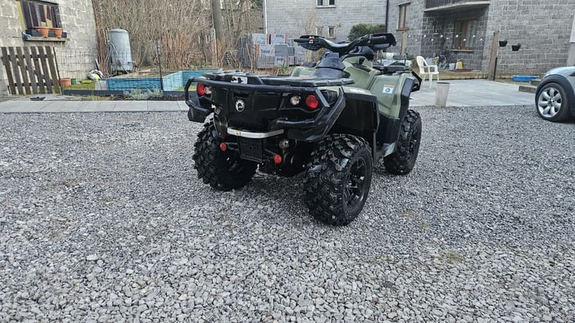 Can-am Outlander 570 Zarejstrowany