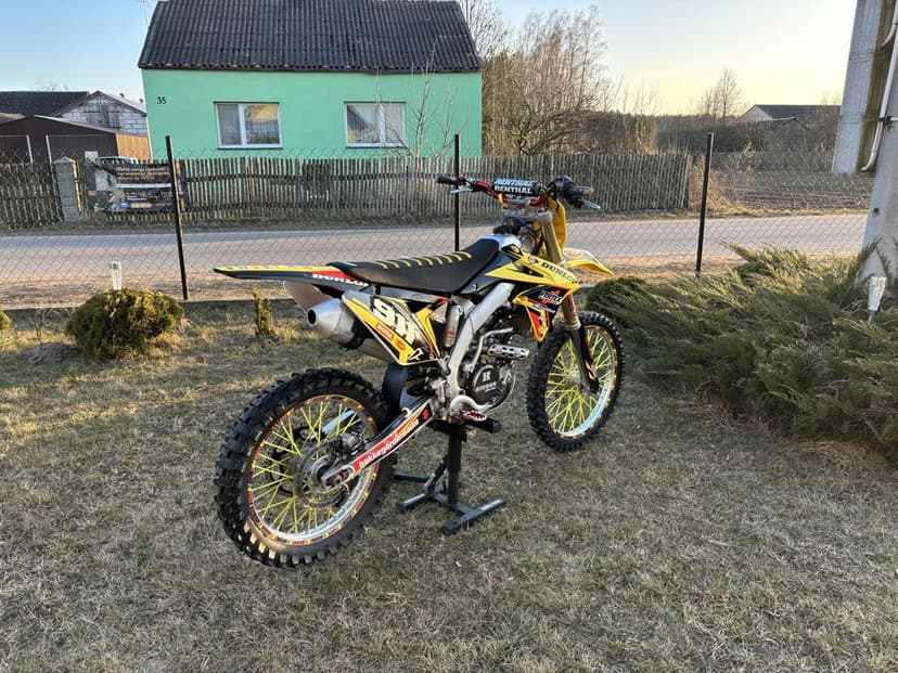 Cross Suzuki rmz 250