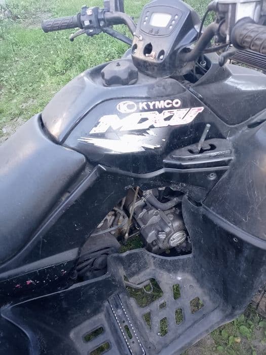 Quad cena za 2 szt plus skuter Peugeot