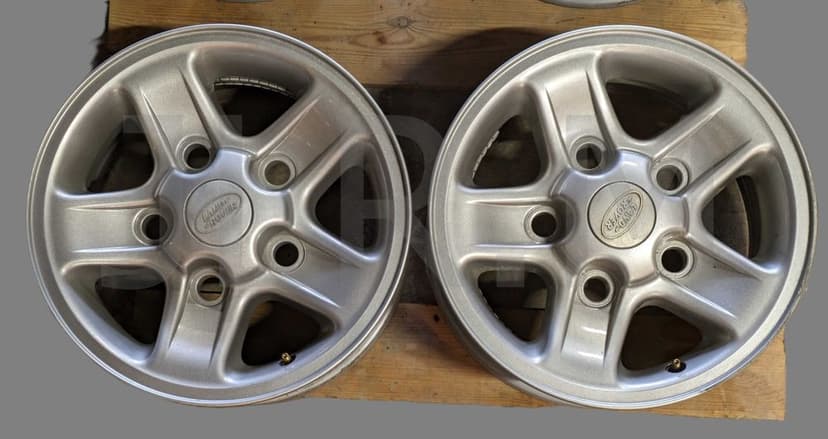 Land Rover defender  felga FELGI  7JX16AH2-33