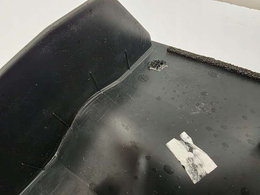 listwa błotnika przód lewa land rover defender ii l663 l8b2-16d055-ae
