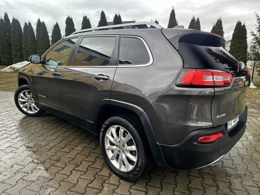 JEEP CHEROKEE LIMITED 2.0D 140PS 4x4 Bi-Xenon Panorama LED Kamera DvD