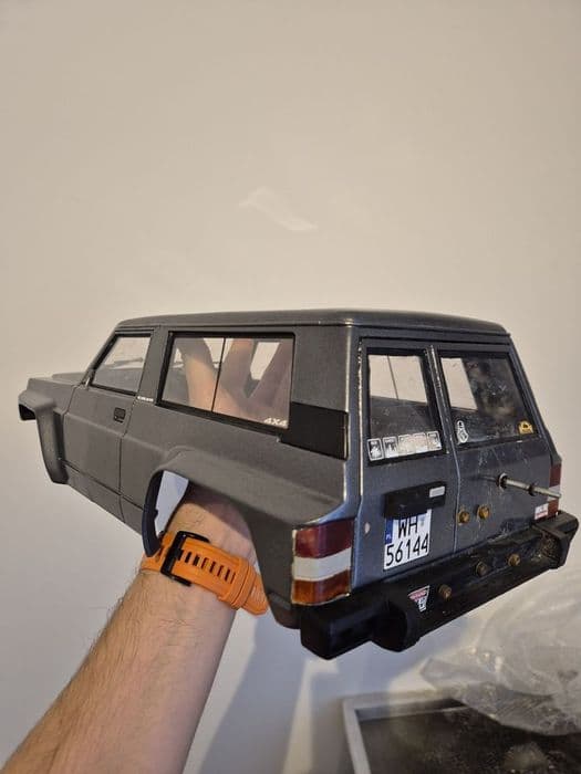 Karoseria traxxas trx4 1:10 nissan patrol