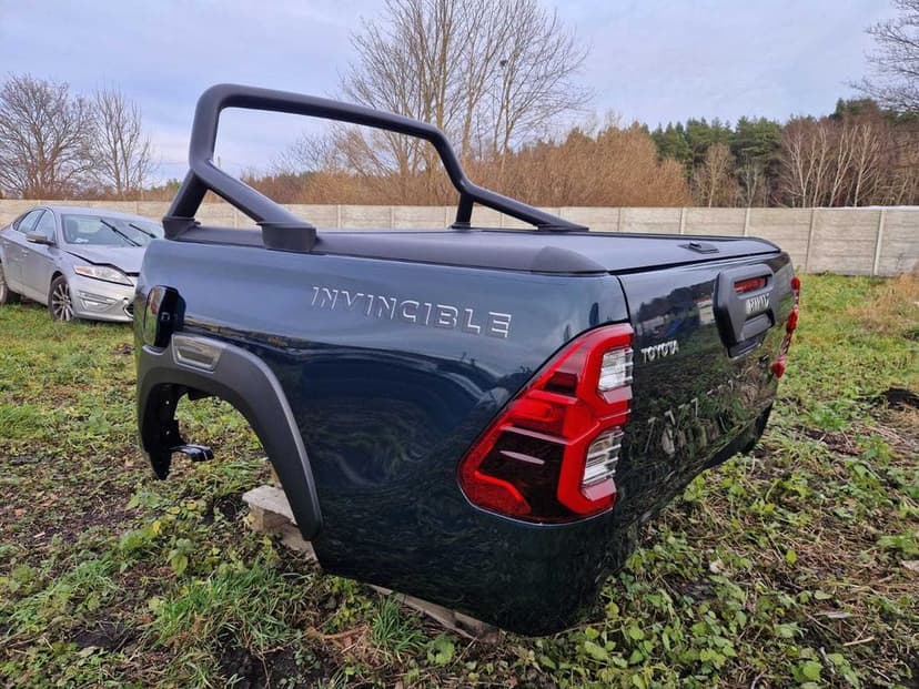 Roleta Mountain Top Roll Toyota Hilux 2025