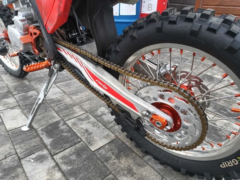 Asix HR 99 75 godzin super stan