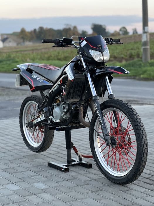 Derbi senda 50 enduro nie gilera,aprilia,yamaha,sherco,rieju