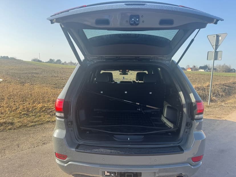 Jeep grand cherokee 2021