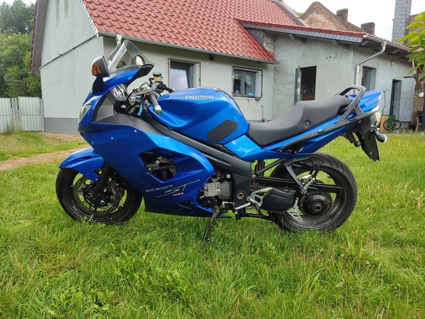 Triumph Sprint ST 1050 Bez wkładu. Długie opłaty.