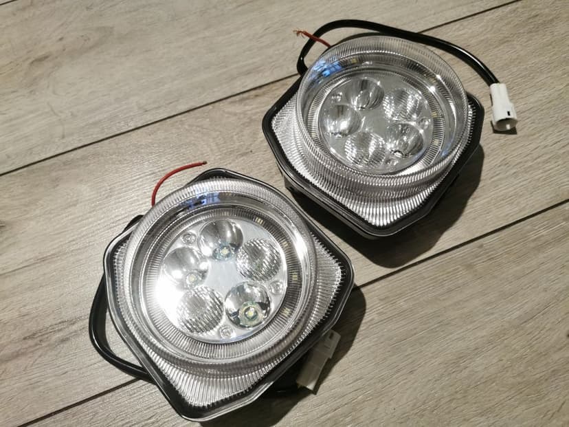 Yamaha grizzly 700 lampa lampy led z ringami reflektor przód