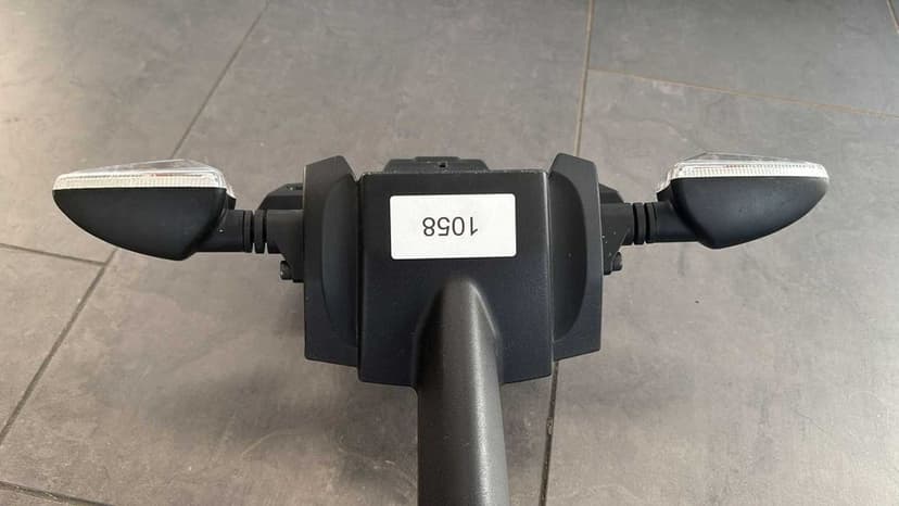 Mocowanie Tablicy Rejestracyjnej Ogon Yamaha YZF WR 125. 08-16 [1058]