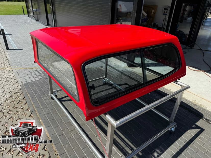 Zabudowa Toyota Hilux 1.5 cab extracab Hardtop na pakę Vigo