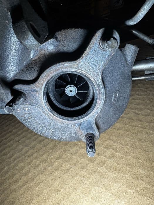 Turbosprężarka Nissan Navara d40 2.5 dci oryginal gwarancja