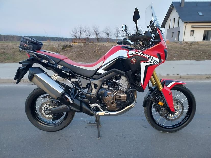 Honda CRF 1000 africa twin DTC piękny stan oryginał bezwypadkowy