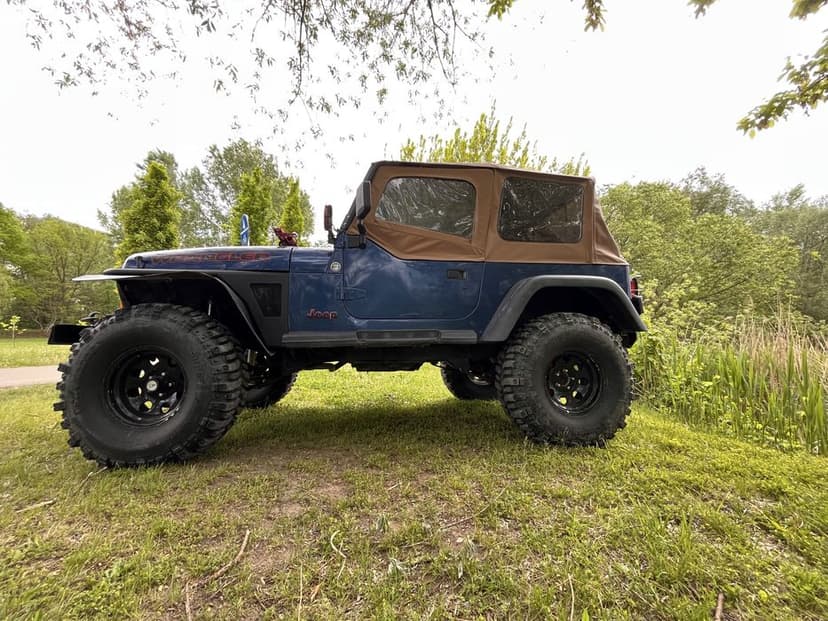 Jeep Wrangler YJ 4.0 DOINWESTOWANY