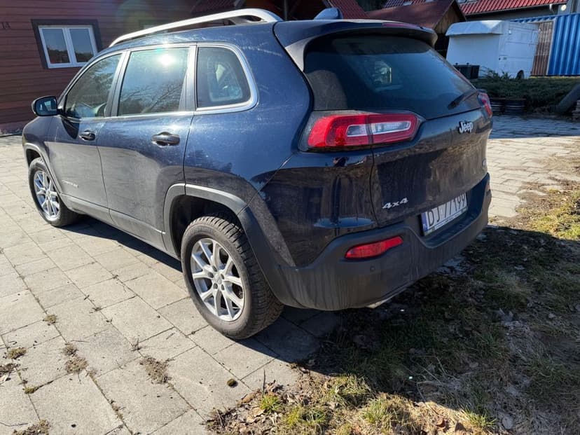 Cherokee 2.0 4x4 automat 170 KM