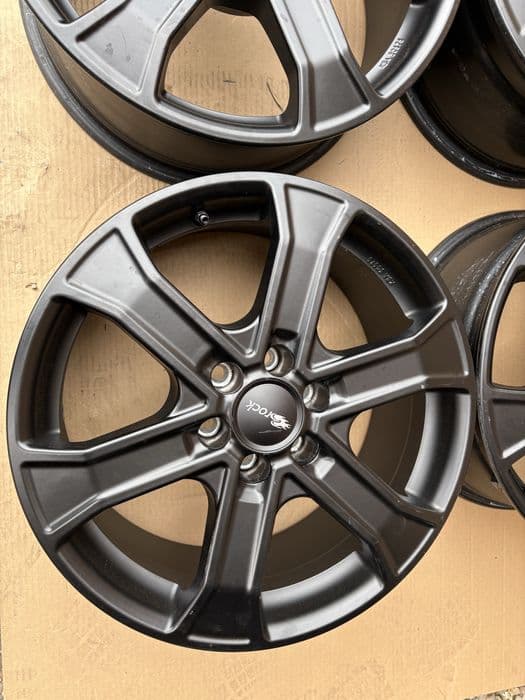 6x114,3 NISSAN NAVARA 8Jx18 ET45 66,1 felgi aluminiowe Pathfinder czujniki TPMS