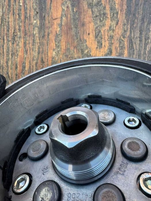 magnesowe magneto stojan kolo sprzeglo bendix Suzuki LTZ 400 r 03-08