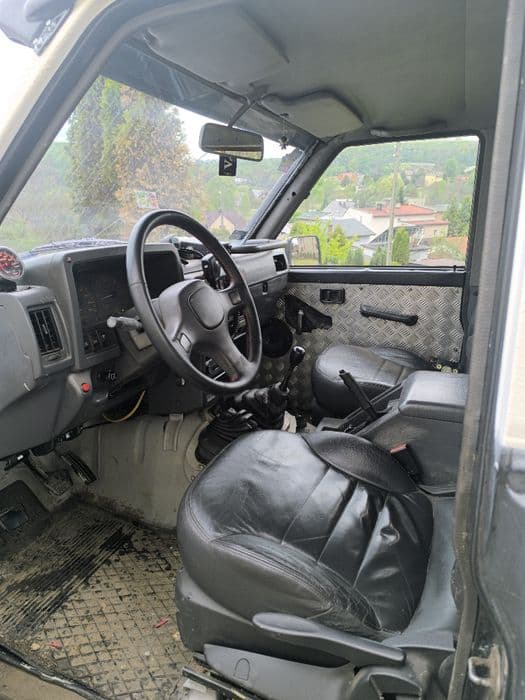 Nissan Patrol y60