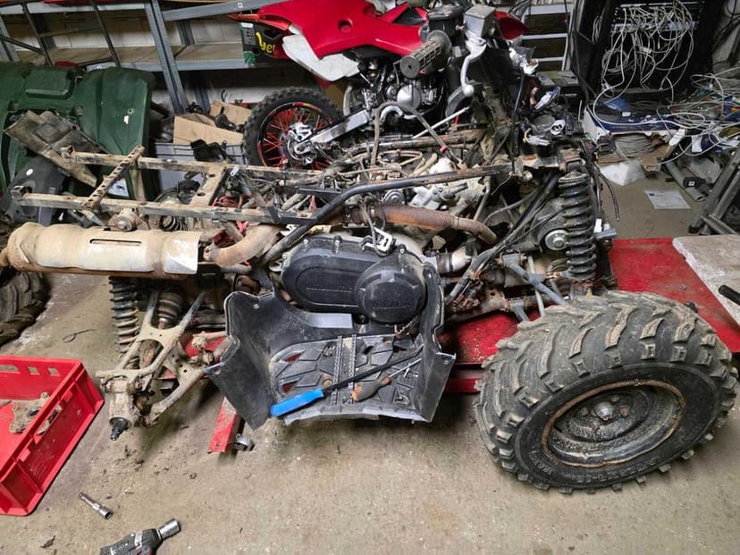 Rama Yamaha Kodiak 450 Serwis Grizzly części Silnik Dyfer wał głowica