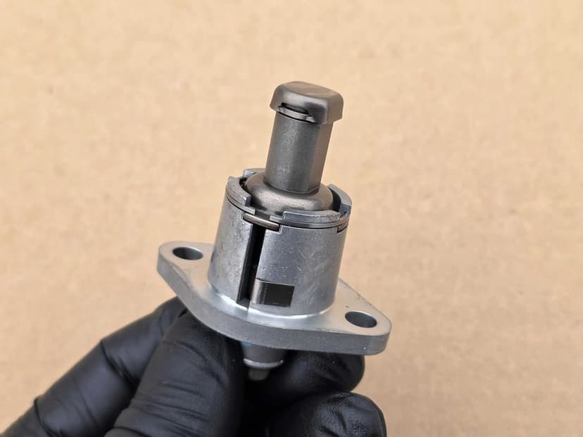 Napinacz łańcuszka rozdządu Honda CRF 450 r. 09-16 oem