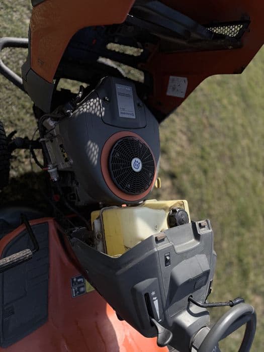 Kosiarka Traktorek Husqvarna  TC 142T