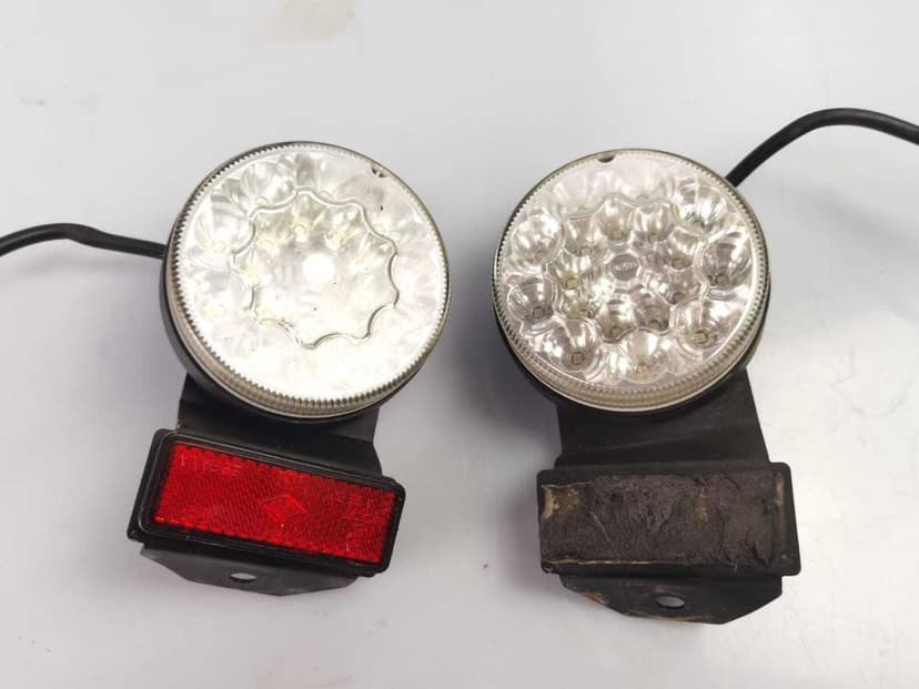 Halogen lampa reflektor yamaha grizzly 700 rok 2017