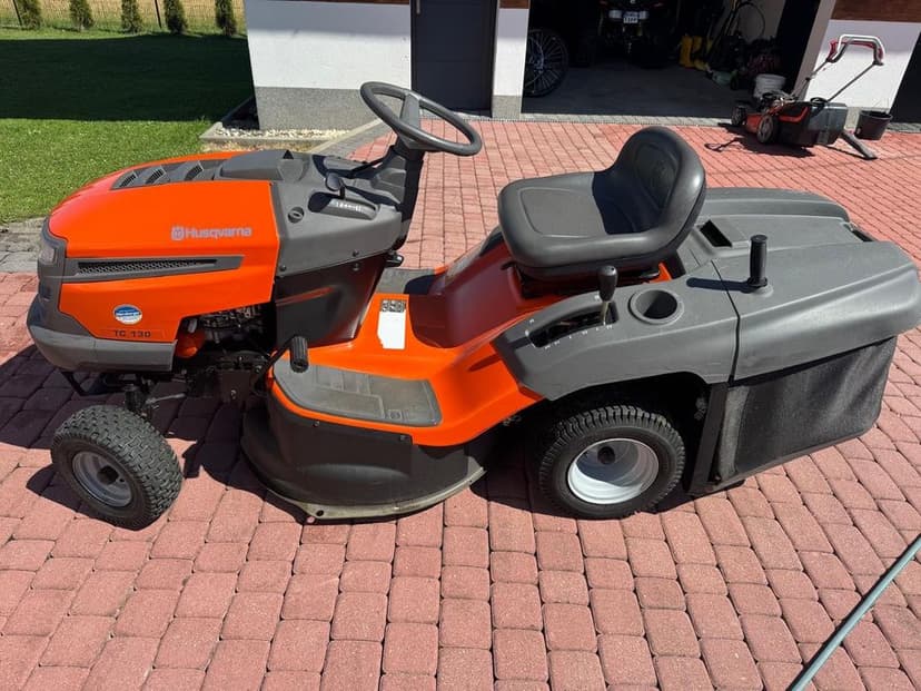 Traktorek do trawy Husqvarna