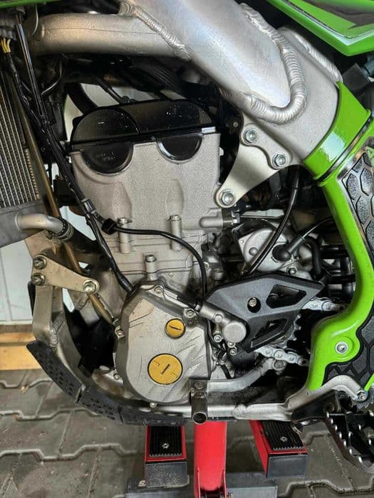 Kawasaki kxf 250 (sxf,crf,fc,rmz)