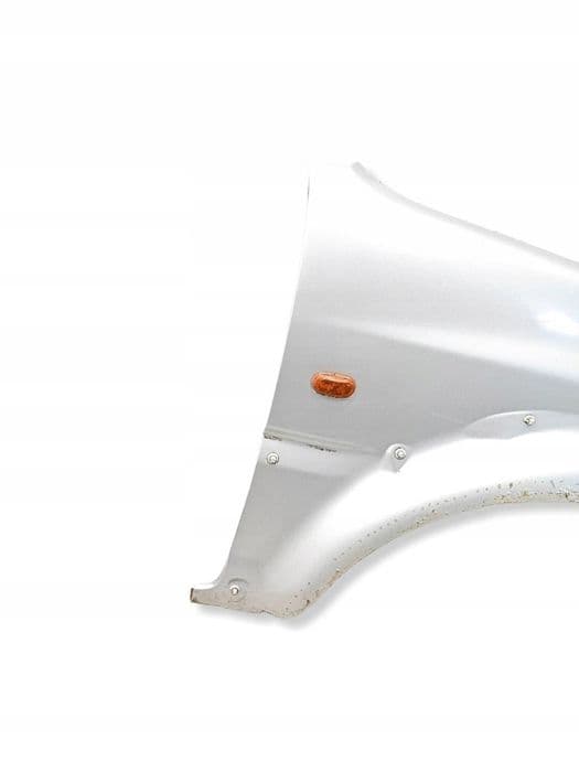 Suzuki Jimny III Błotnik Prawy Przód