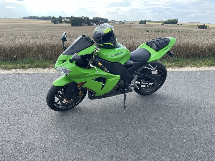 Kawasaki ninja zx10r