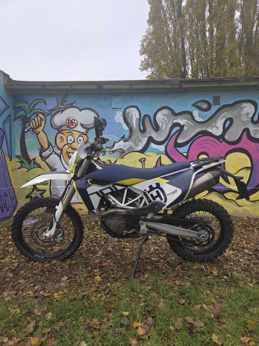 Husqvarna 701 Enduro 2017 KTM 690