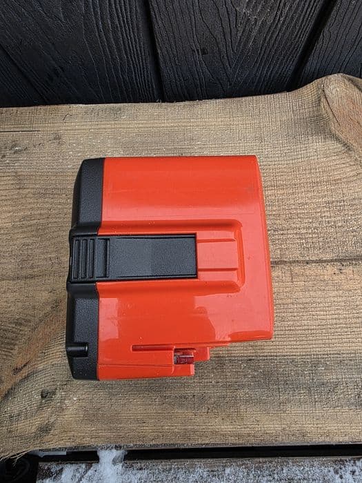 Husqvarna akumulator bateria BLi10 2Ah