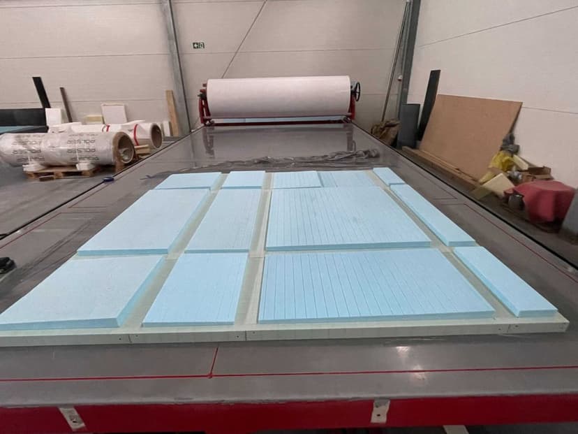 KAMPER_ Zabudowa Toyota Hilux_BUDOWA KAMPERA