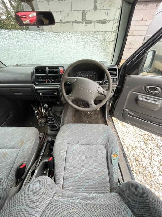 Suzuki Jimny 1.3 Benzyna +  demontowany  pług