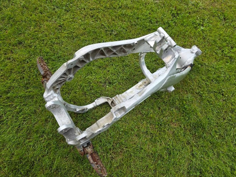 Rama alurama Suzuki RMZ 250 r. 2007