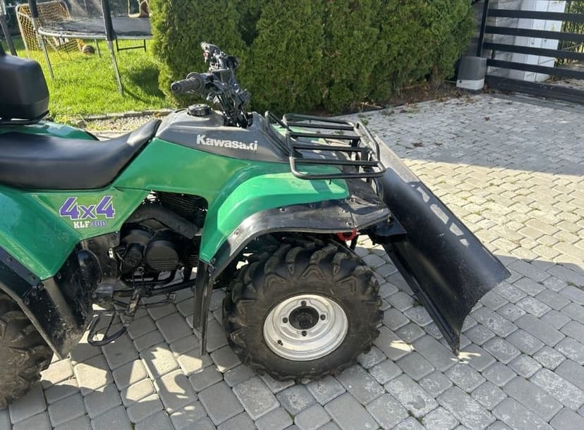 Kawasaki klf 300 4x4