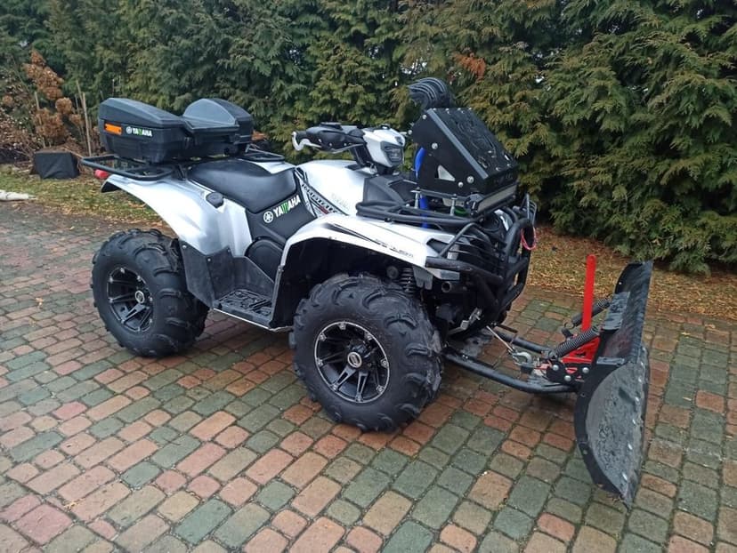 Yamaha Kodiak grizzly kingquad Outlander