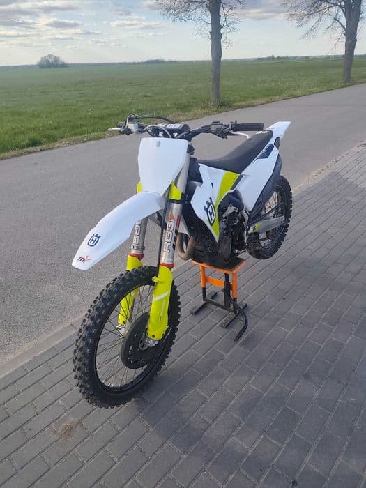 Husqvarna FC 450 2021 R. Polecam !!!