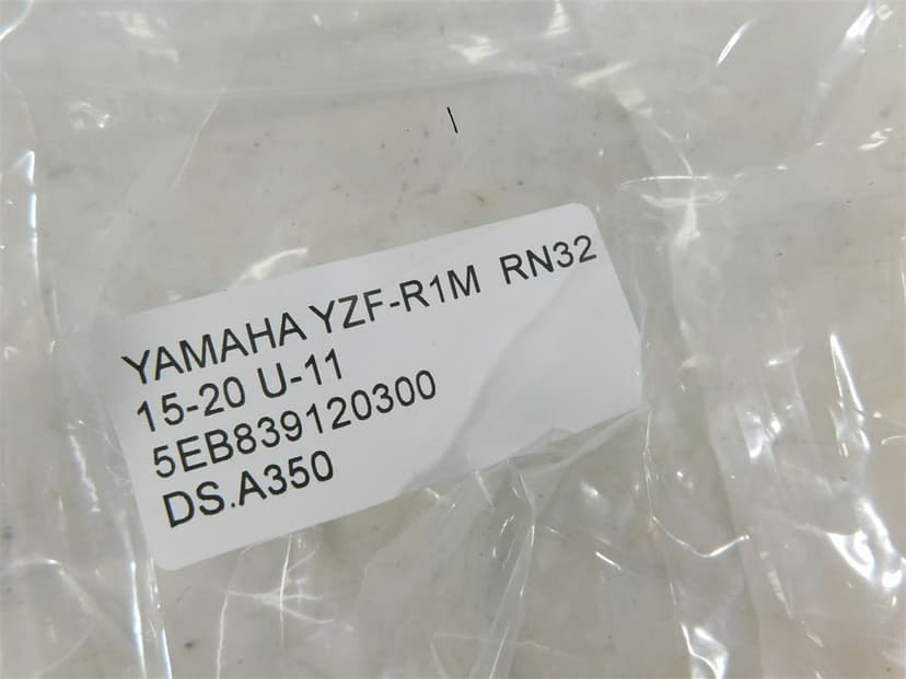 DŹWIGNIA MOCOWANIE SPRZĘGŁO YAMAHA YZF-R1M RN32 15-20 U-11 5EB839120300