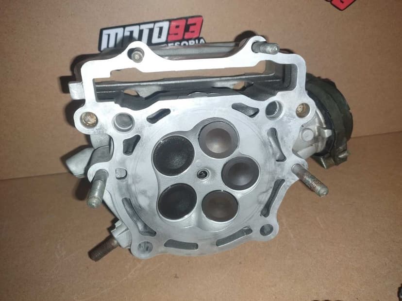 Yamaha yzf WR 400 426 głowica kompletna