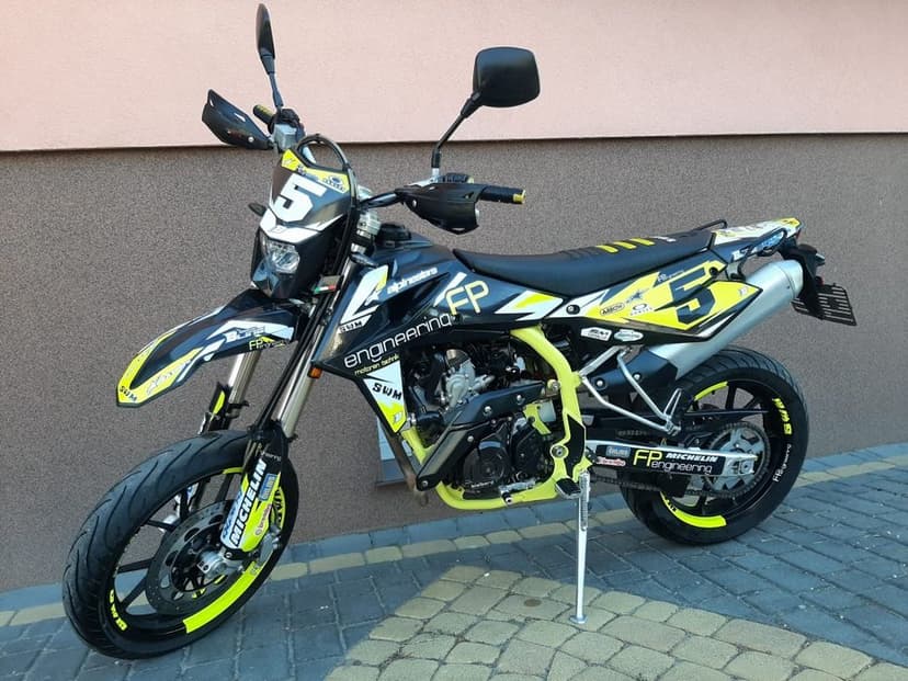 SWM 125 (YAMAHA, WR) na kat. B