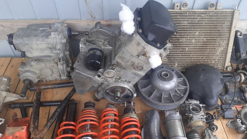 polaris sportsman 700 600 silnik wariator skrzynia dyfer polos magneto